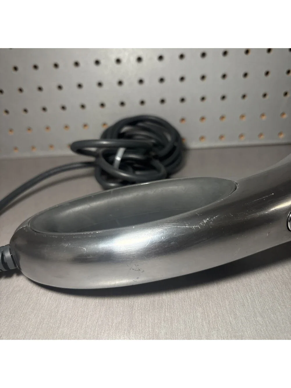 BROOKSTONE MAX F-209 Percussion Massager 3 Speed Full Body Single Node READ